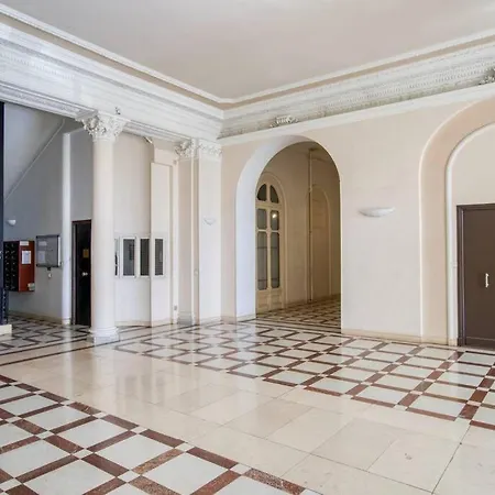 4 Stars Palais Hermitage, 5 Pers, Ac, Full Confort 아파트 니스