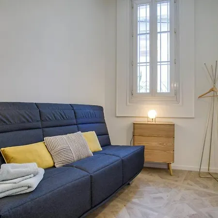 4 Stars Palais Hermitage, 5 Pers, Ac, Full Confort 아파트