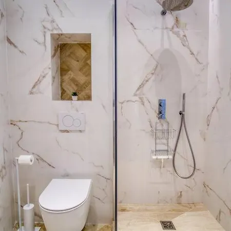 4 Stars Palais Hermitage, 5 Pers, Ac, Full Confort Appartement